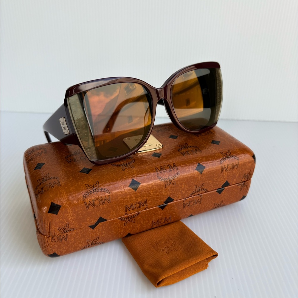 MCM 709S 602 Burgundy Sunglasses with Viseto Temples & MCM Case